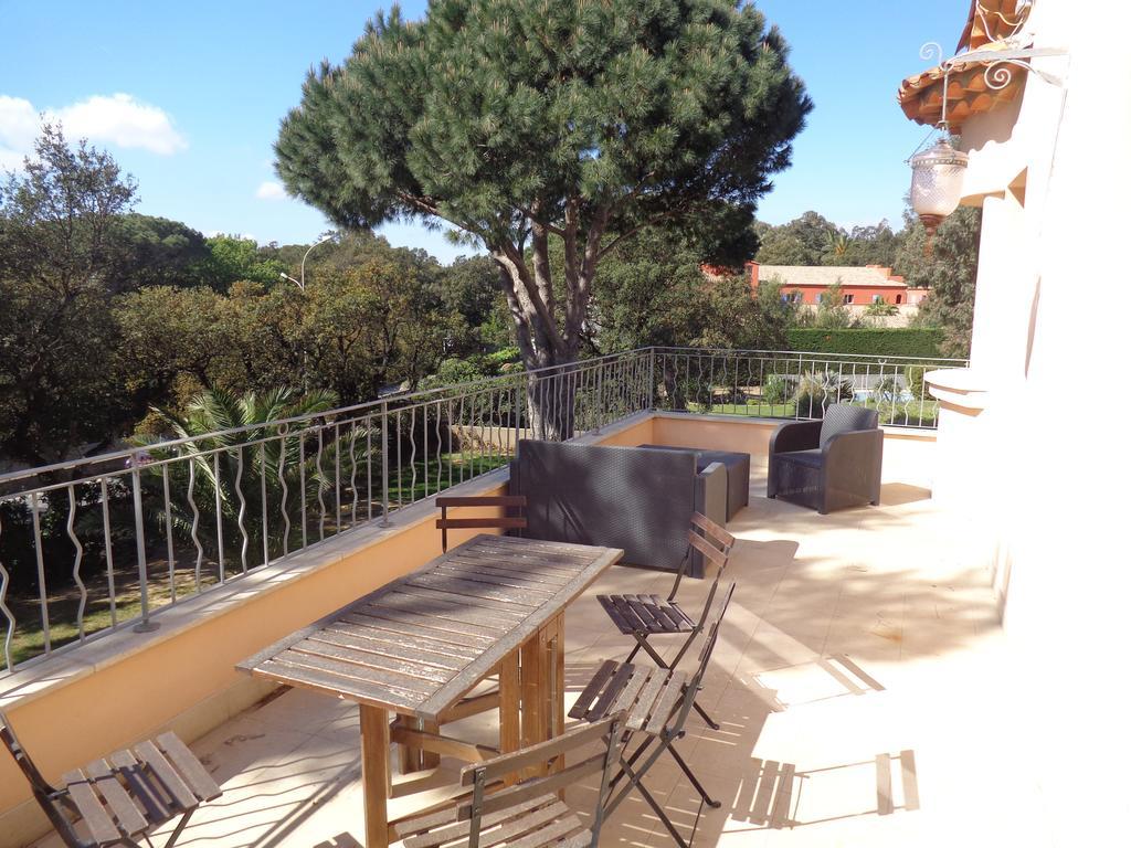 Appartement Villa Angelina Grimaud Exterior photo