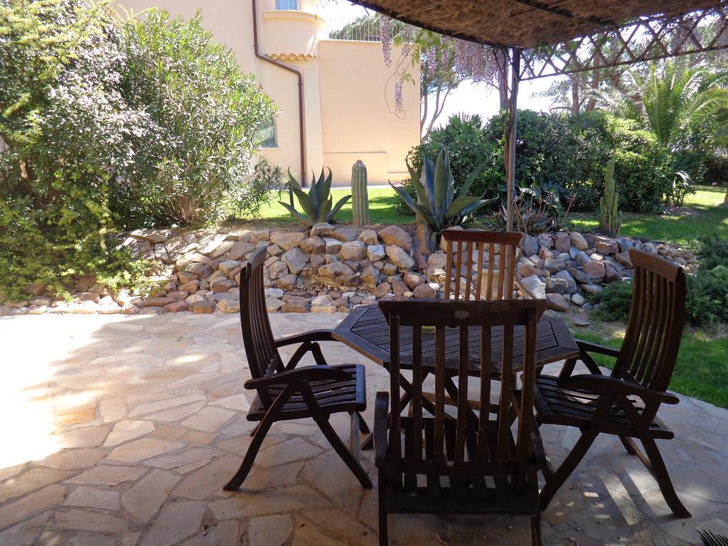 Appartement Villa Angelina Grimaud Exterior photo