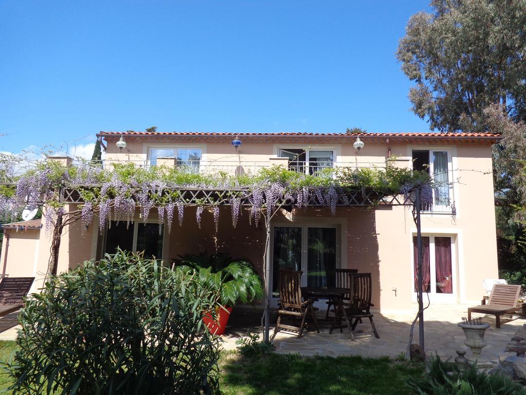 Appartement Villa Angelina Grimaud Exterior photo