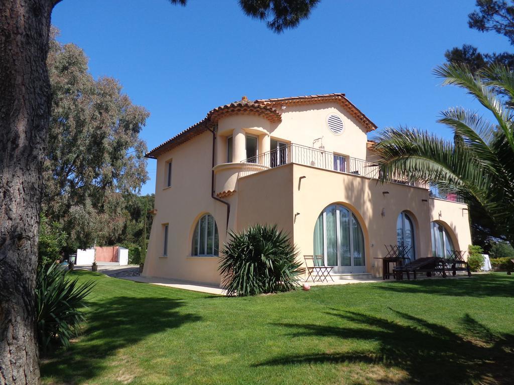 Appartement Villa Angelina Grimaud Exterior photo